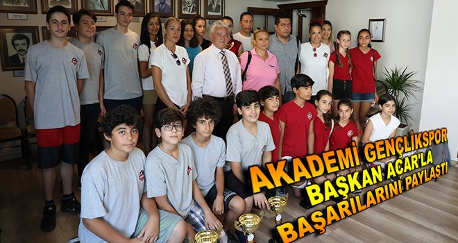  Akademi Gençlikspor, Başkan Acar ile başarılarını paylaştı