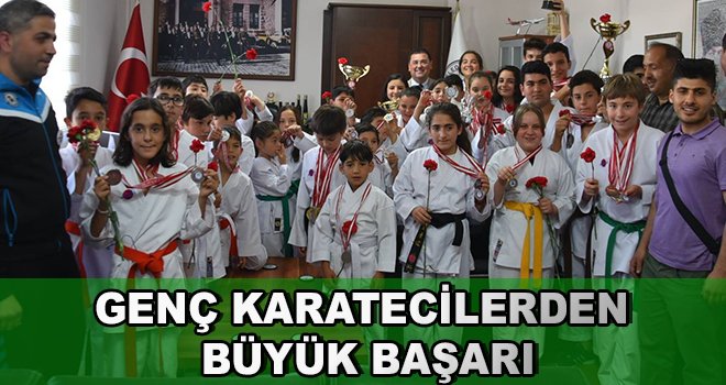 Genç Karatecilerden Büyük Başarı
